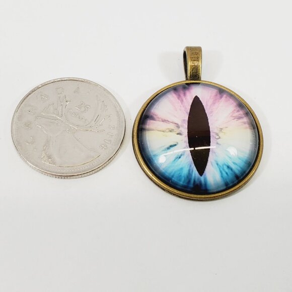 Dragon's Eye Pendant (93631) - Picture 2 of 2